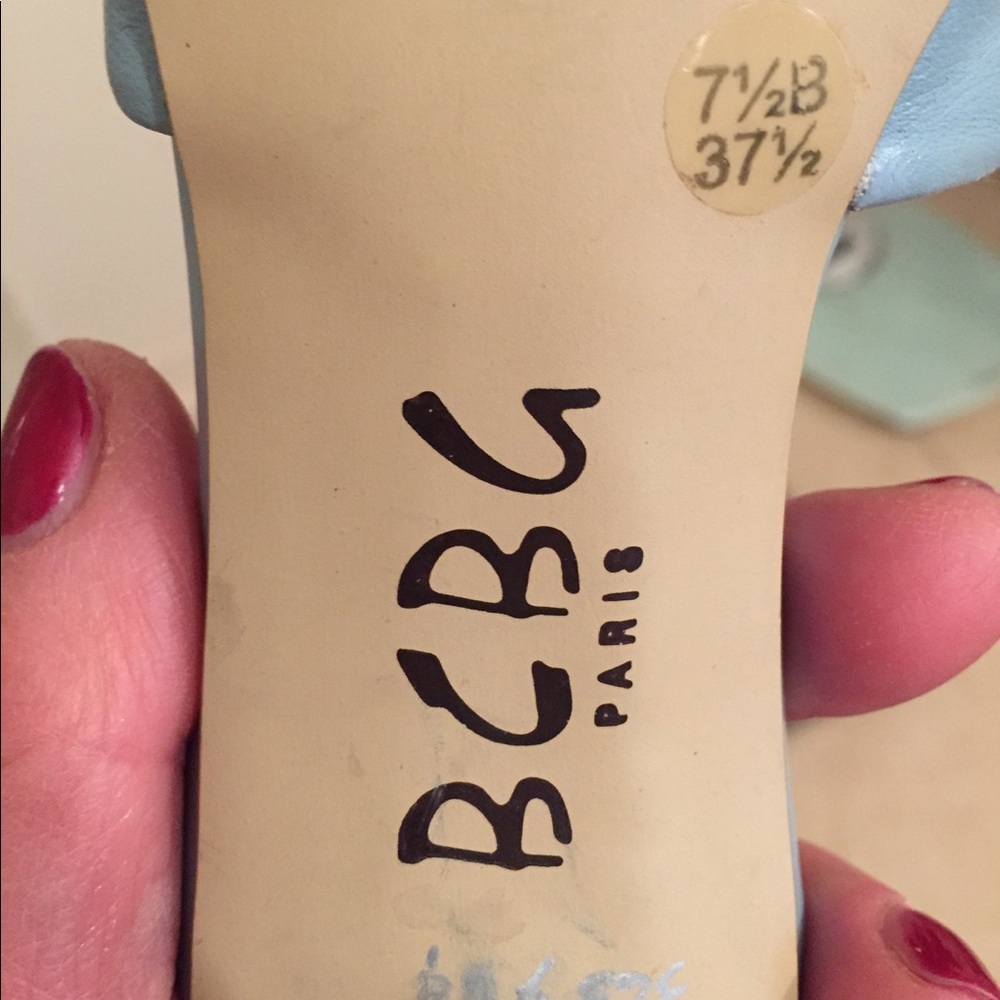 Slides, Fancy And Very Comfortable - image 4